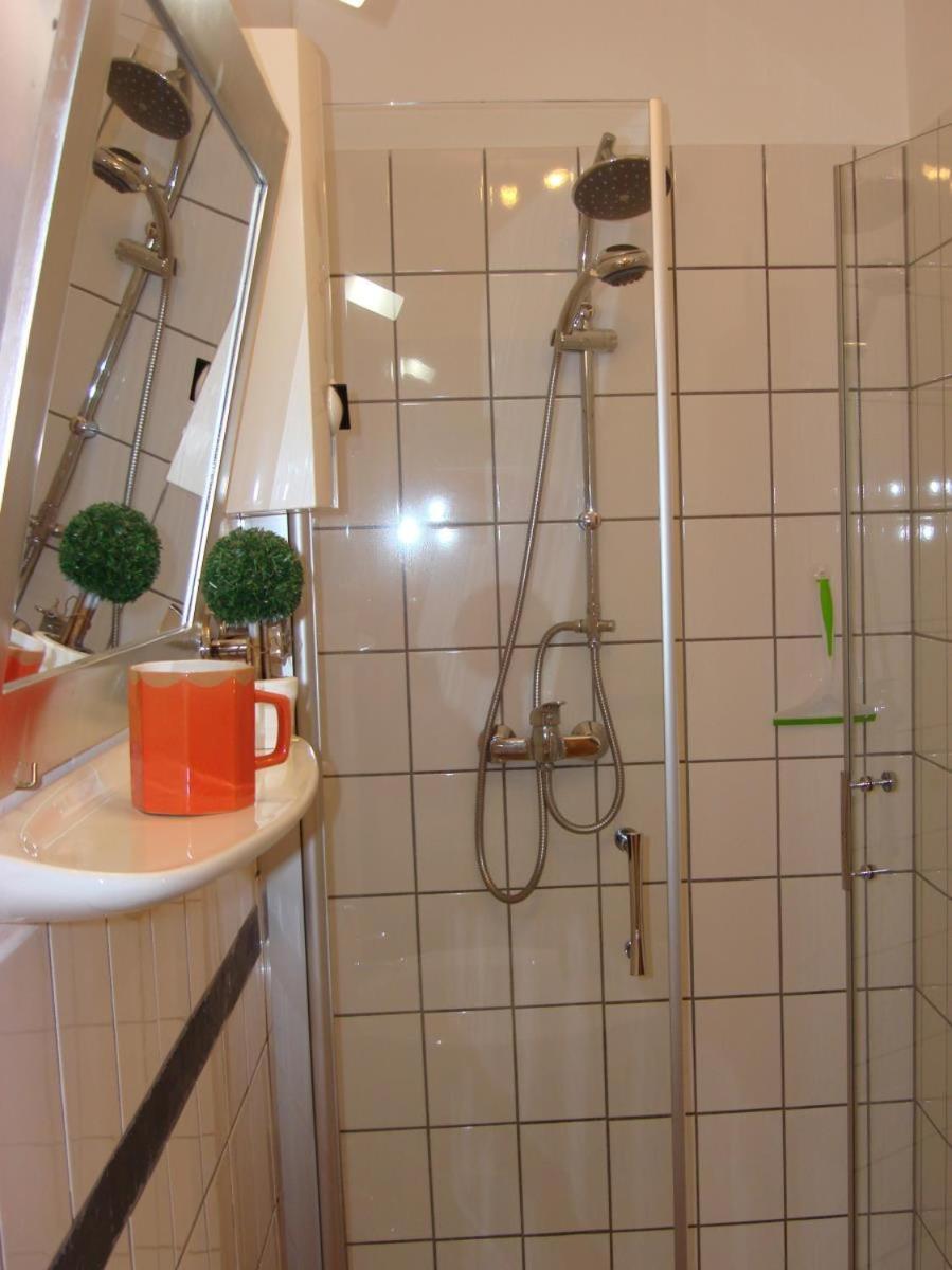 Mosel Ferienhaus Kleine Merle Целль-ан-дер-Мозель Экстерьер фото