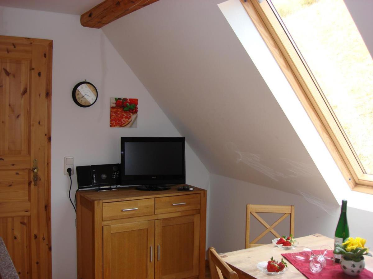 Mosel Ferienhaus Kleine Merle Целль-ан-дер-Мозель Экстерьер фото